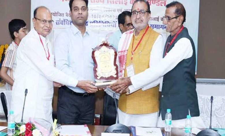 सिलाई कला मंडल को गुड गवर्नेंस मॉडल के रूप में करें विकसित 1 KSHITITECH silai KSHITITECH
