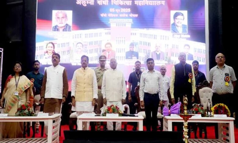 सिकल सेल रोग अनुसंधान के लिए चिकित्सक आगे आएं: राज्यपाल पटेल 1 KSHITITECH skill KSHITITECH