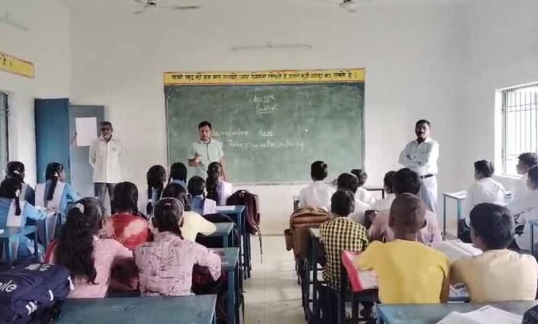 युक्तियुक्तकरण नीति: हायर सेकंडरी स्कूल घुंचापाली में दिखने लगे सकारात्मक परिणाम 1 KSHITITECH 1 155 KSHITITECH
