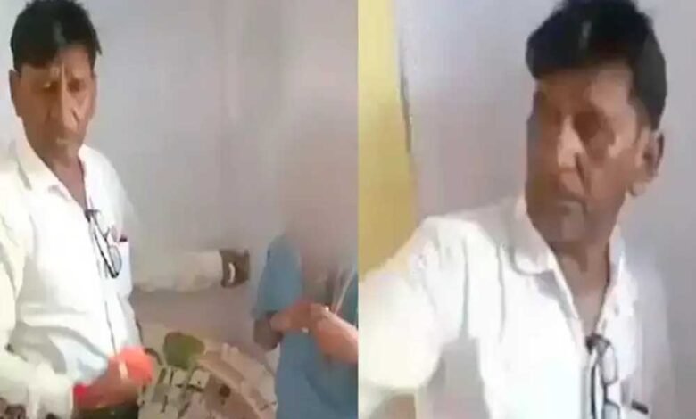 रतलाम में छात्रा की चोटी काटने वाले शिक्षक पर कार्रवाई, कलेक्टर के आदेश के बाद निलंबन 1 KSHITITECH 11A 83 1 KSHITITECH