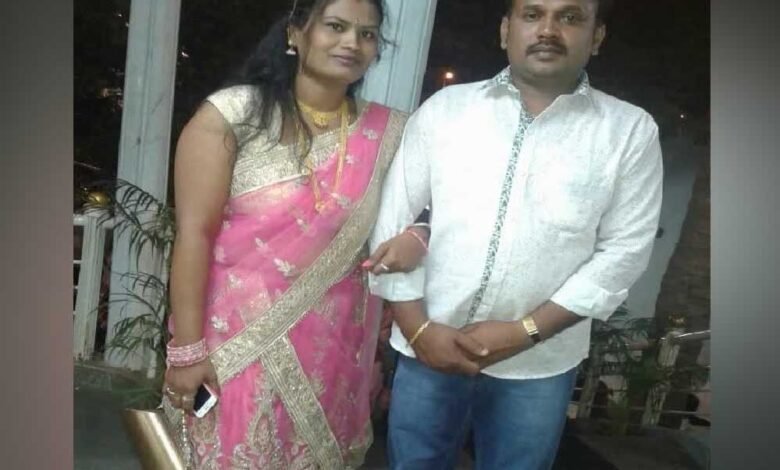 कन्नड़ टेलीविजन एक्ट्रेस मंजुला पर चाकू से हमला, हत्या के आरोप में पति अमरीश को किया गिरफ्तार 1 KSHITITECH 12 A 79 KSHITITECH