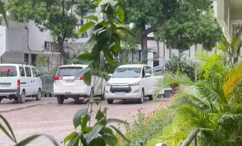 छत्तीसगढ़ में ईडी की रेड, दुर्ग में होटल व्यवसायी विजय अग्रवाल के घर छापेमारी 1 KSHITITECH 15A 51 KSHITITECH
