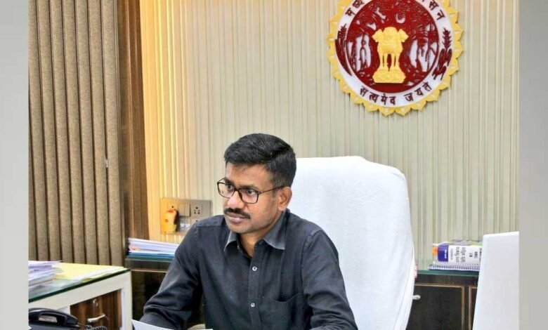 कलेक्टर ने की लोगों से सावधानी बरतने की अपील 1 KSHITITECH 18A 21 KSHITITECH