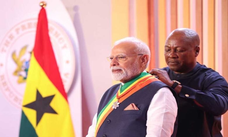 प्रधानमंत्री श्री मोदी को मिला घाना का सर्वोच्च नागरिक सम्मान विश्व पटल पर भारत के बढ़ते वर्चस्व का प्रतीक : मुख्यमंत्री डॉ. यादव 1 KSHITITECH 3A 133 KSHITITECH