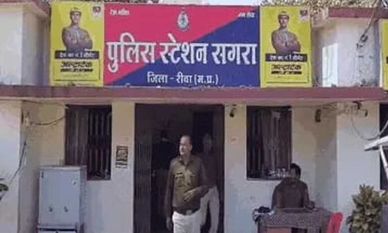 महिला थाना प्रभारी ने रोमांटिक गाने पर बनाई रील, VIDEO वायरल होने से मचा हड़कंप; सख्त आदेश जारी 1 KSHITITECH 8A 42 KSHITITECH