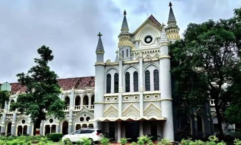 हाईकोर्ट में मोहन सरकार का जवाब: 10 दिन में दुरुस्त करेंगे प्राथमिक स्वास्थ्य केंद्रों की खामियां 1 KSHITITECH High Court mp 200 3 0A 28 KSHITITECH