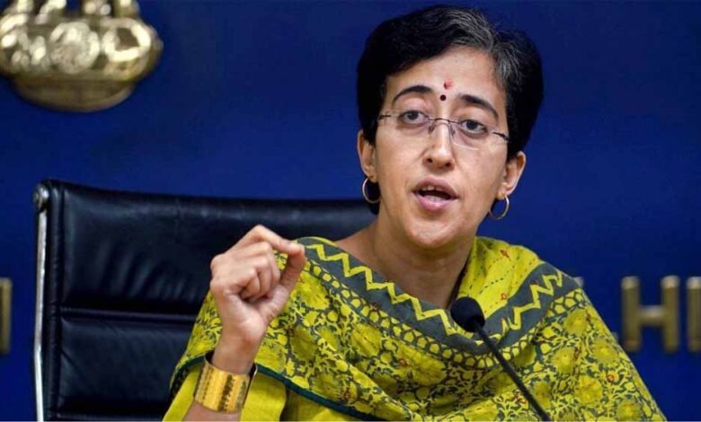 AAP बनाम ईडी: आतिशी ने उठाए सवाल, क्या गुजरात से जुड़ा है मामला? 1 KSHITITECH aap2 2 KSHITITECH