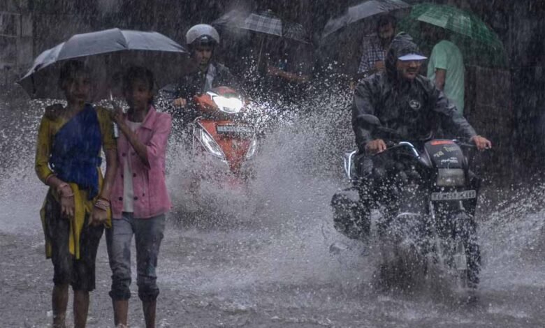 हफ्तेभर बरसेंगे बदरा: एमपी, बंगाल और ओडिशा में भारी बारिश और तेज हवाओं का अलर्ट 1 KSHITITECH barish02 KSHITITECH