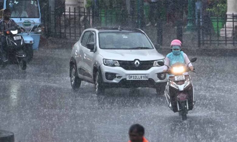 यूपी में बारिश का कहर: 20–21 जुलाई को विशेष सावधानी बरतें 1 KSHITITECH barish1 8 KSHITITECH