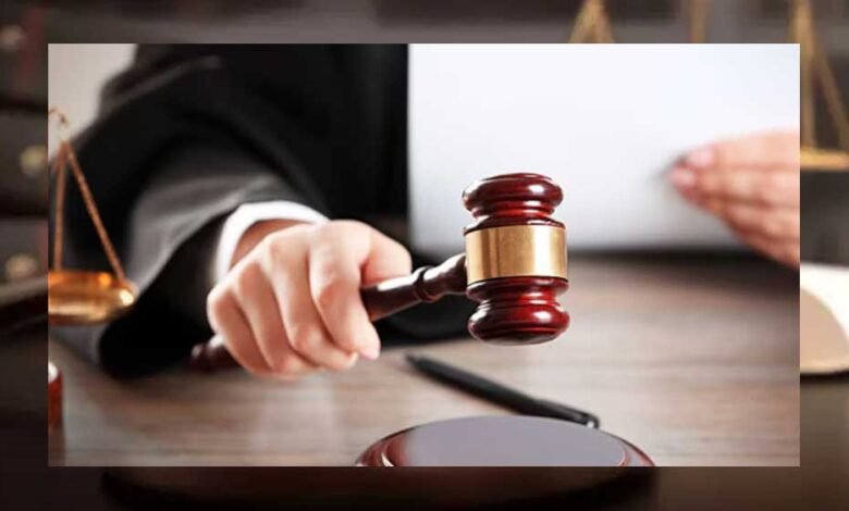 चयन के बाद भी नियुक्ति न देने पर हाईकोर्ट सख्त, नायब तहसीलदार मामले में जताई नाराजगी 1 KSHITITECH court 105 3 1 KSHITITECH