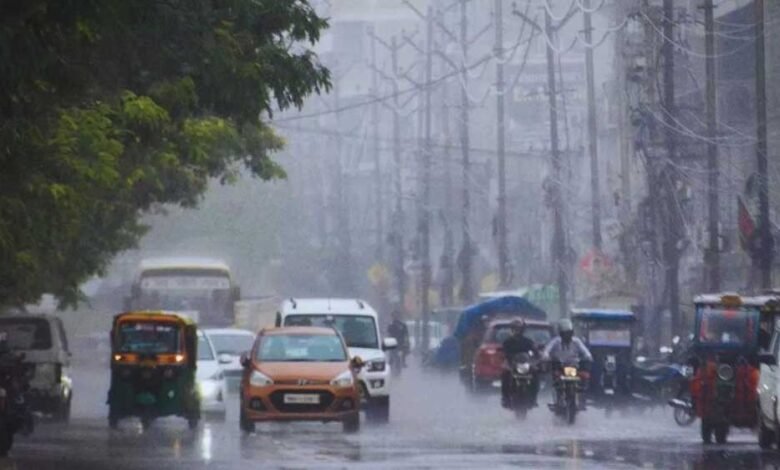 रायपुर : प्रदेश में अब तक 158.6 मि.मी. औसत वर्षा दर्ज 1 KSHITITECH rain 5 A 39 2 KSHITITECH