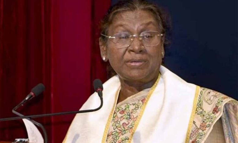 राष्ट्रपति द्रौपदी मुर्मु ने गोरखपुर में उत्तर प्रदेश के पहले आयुष विश्वविद्यालय का लोकार्पण किया 1 KSHITITECH rastpa1 KSHITITECH