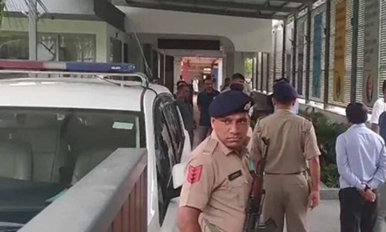 गुजरात: स्कूल को बम से उड़ाने की धमकी से हड़कंप, वडोदरा पुलिस जांच में जुटी 1 KSHITITECH school1 KSHITITECH