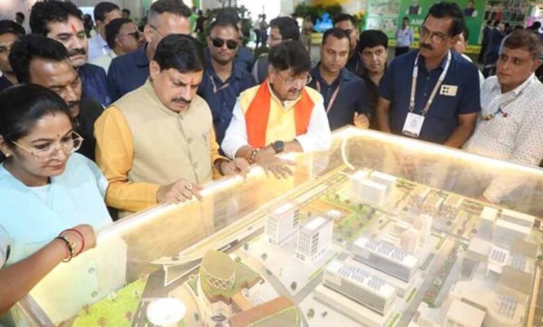 मुख्यमंत्री ने की शहरी विकास के मॉडल एवं नवाचारों पर केन्द्रित प्रदर्शनी की सराहना 1 KSHITITECH theem KSHITITECH