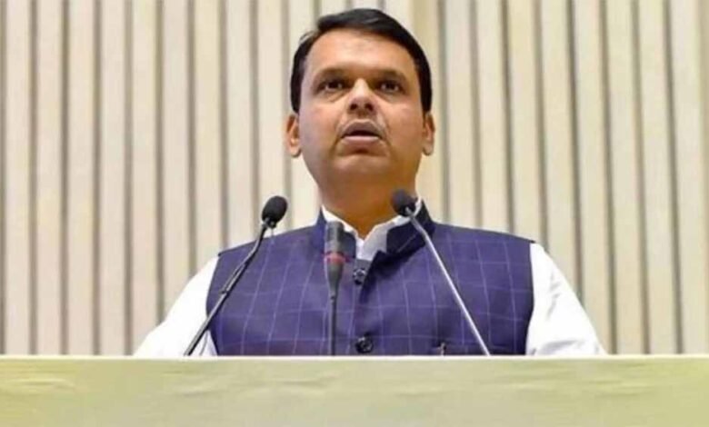 CM फडणवीस की सख्त चेतावनी: मराठी भाषा की आड़ में अराजकता नहीं चलेगी 1 KSHITITECH udhav KSHITITECH