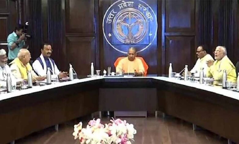 UP कैबिनेट मीटिंग में कई अहम फैसले! कांवड़ यात्रा मार्ग से लेकर रोजगार मिशन तक बड़ा ऐलान 1 KSHITITECH yogi2 2 KSHITITECH